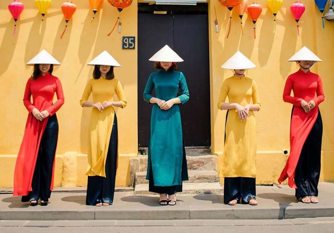 Vietnam's Traditional Dresses