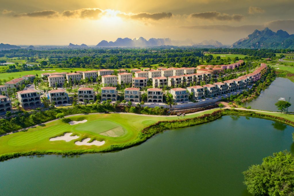 Wyndham Sky Lake Resort and Villas